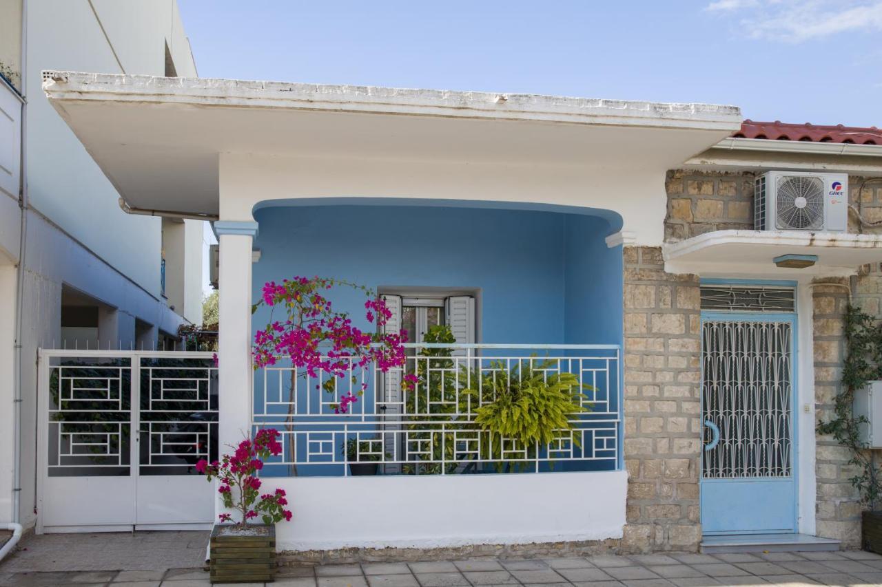 Ανακαινισμενη Μονοκατοικια 125 Τμ Στο Κεντρο Με Κηπο Villa Meszolóngi Kültér fotó